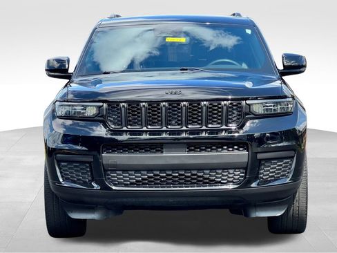 Used 2023 Jeep Grand Cherokee L Laredo AWD/4WD image 2