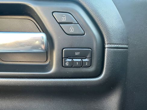 Used 2021 GMC Sierra 1500 SLT image 20