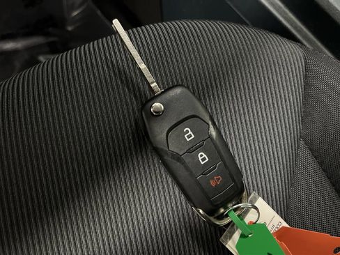 Used 2024 Ford Maverick XL image 23