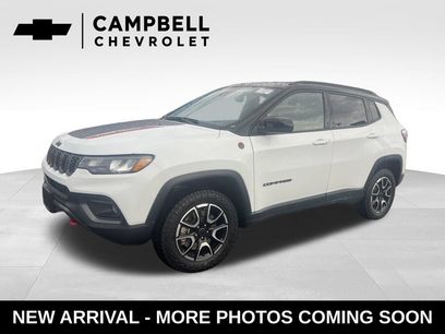 Used 2025 Jeep Compass Trailhawk