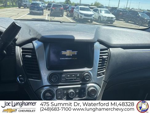 Used 2017 Chevrolet Tahoe Premier AWD/4WD image 15