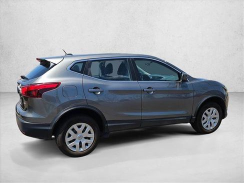 Used 2018 Nissan Rogue Sport S AWD/4WD image 5