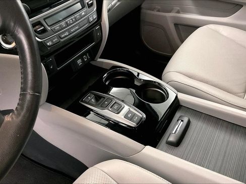 Used 2020 Honda Ridgeline RTL-E image 18