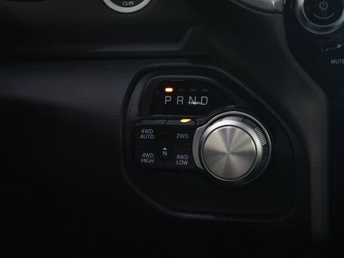 Used 2022 RAM 1500 Laramie AWD/4WD image 21