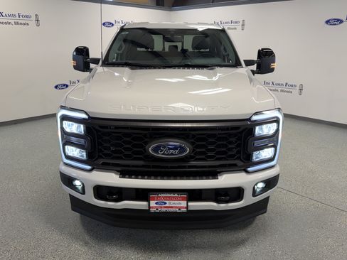 Used 2024 Ford F250 Lariat w/ Sport Appearance Package image 2