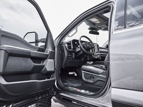 Used 2026 Ford F250 Lariat w/ Black Appearance Package AWD/4WD image 41