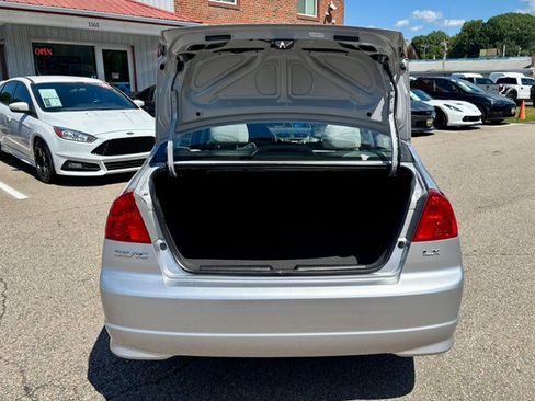 Used 2005 Honda Civic LX image 32