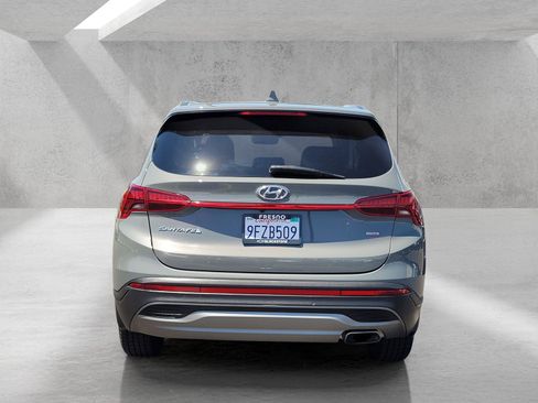 Used 2023 Hyundai Santa Fe SE AWD/4WD image 5