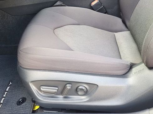 Used 2023 Toyota Camry LE FWD image 22