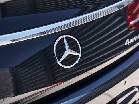 Used 2020 Mercedes-Benz S 560 4MATIC Coupe image 10
