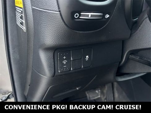 Used 2017 Kia Soul Base w/ Convenience Package image 8