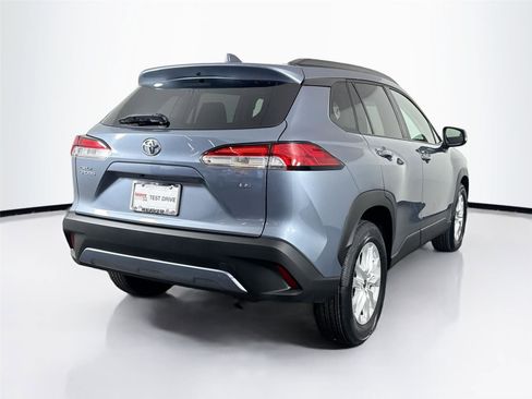 Certified 2023 Toyota Corolla Cross LE image 6