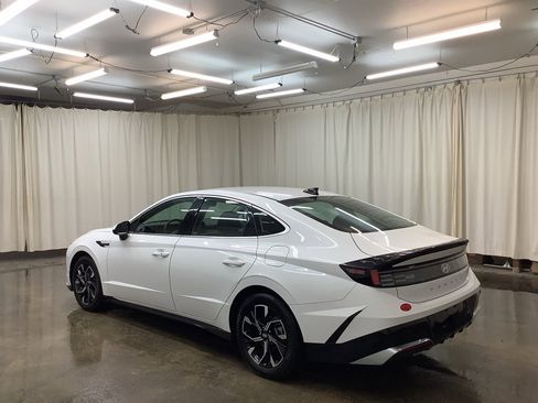 Used 2025 Hyundai Sonata SEL image 9