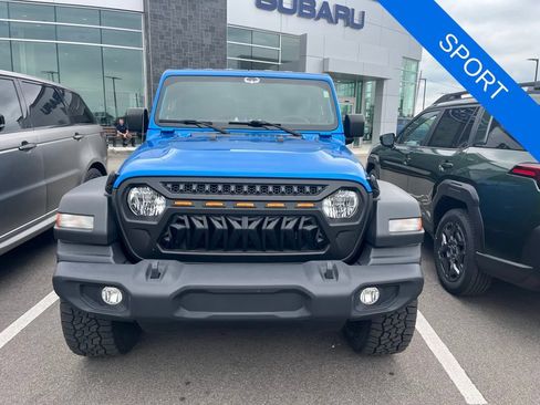 Used 2021 Jeep Wrangler Sport AWD/4WD image 3