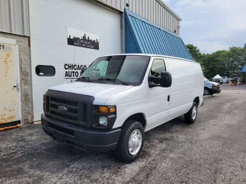 Used 2013 Ford E-150 and Econoline 150 w/ Insulation Pkg RWD image 8