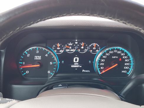 Used 2019 GMC Yukon XL Denali w/ Denali Ultimate Package AWD/4WD image 9