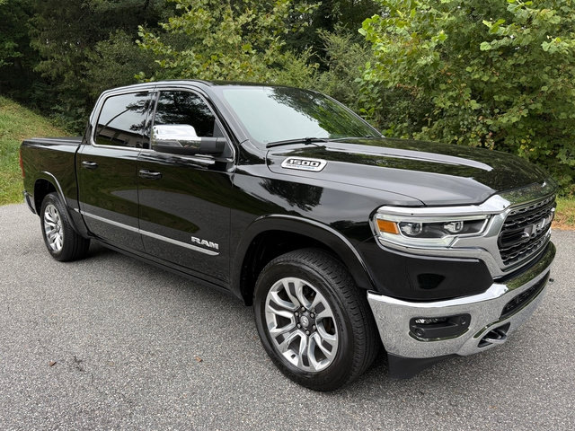 Used 2023 RAM 1500 Limited w/ Trailer Tow Group AWD/4WD image 4