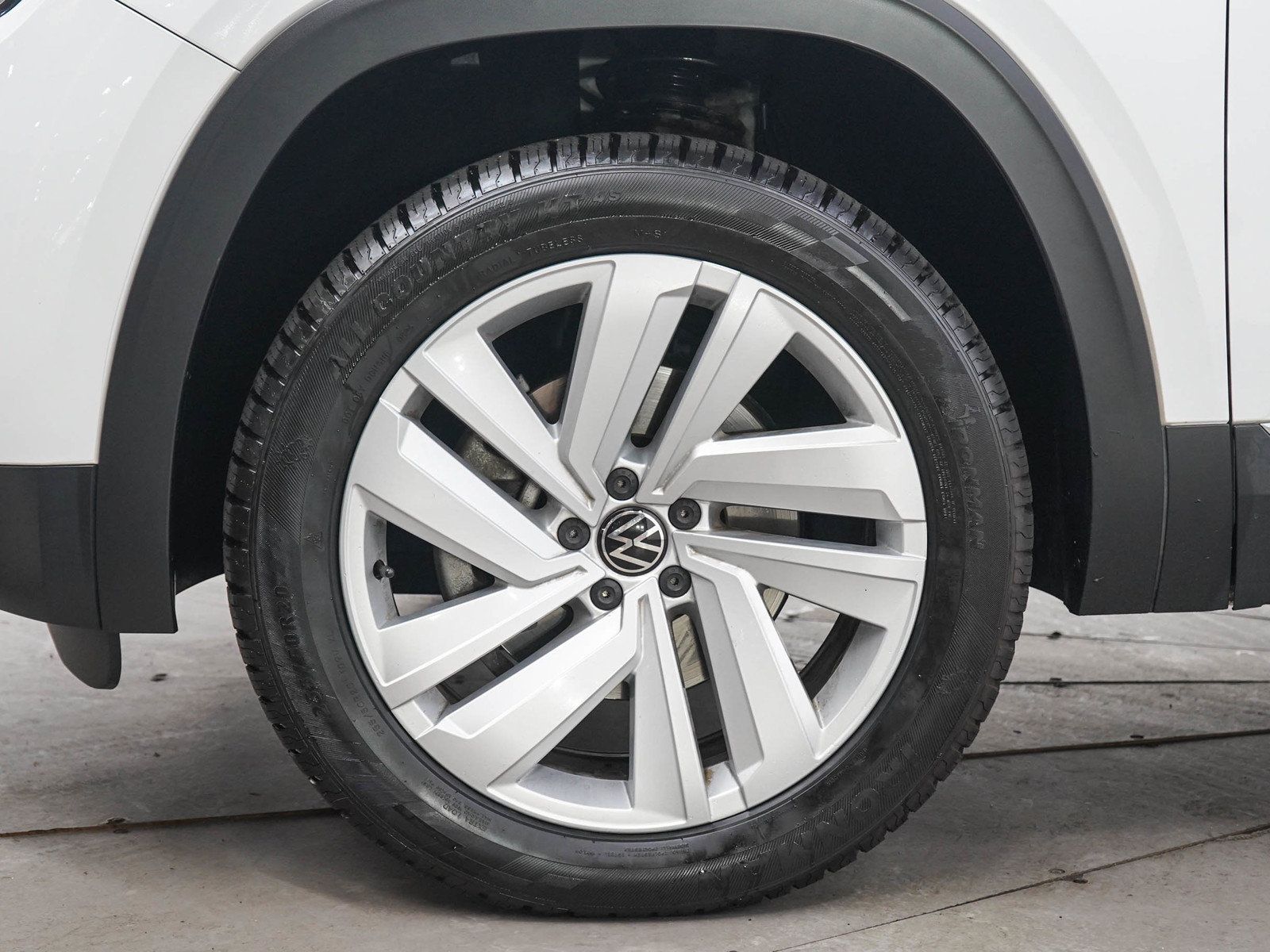 Used 2021 Volkswagen Atlas SEL w/ MDO Package (Bench Seat) AWD/4WD image 31