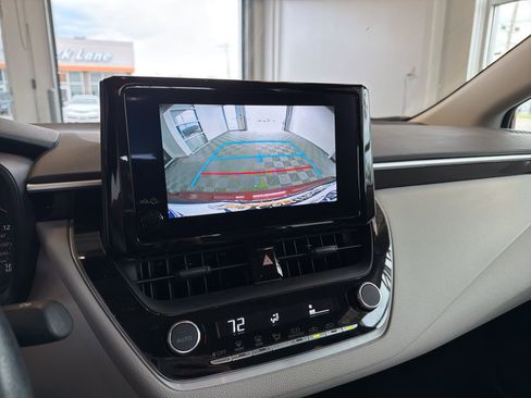 Used 2025 Toyota Corolla LE FWD image 24