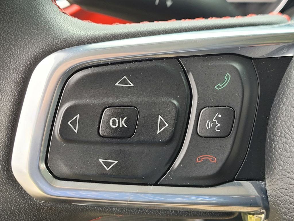 Used 2023 Jeep Wrangler Unlimited Rubicon w/ LED Lighting Group AWD/4WD image 26