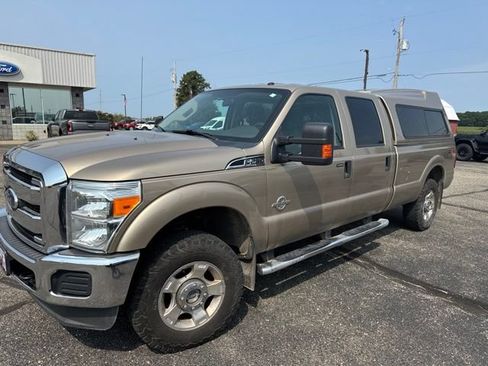 Used 2011 Ford F250 XLT w/ XLT Interior Pkg AWD/4WD image 2