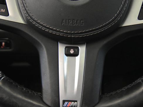 Used 2022 BMW X5 M50i w/ Executive Package image 27