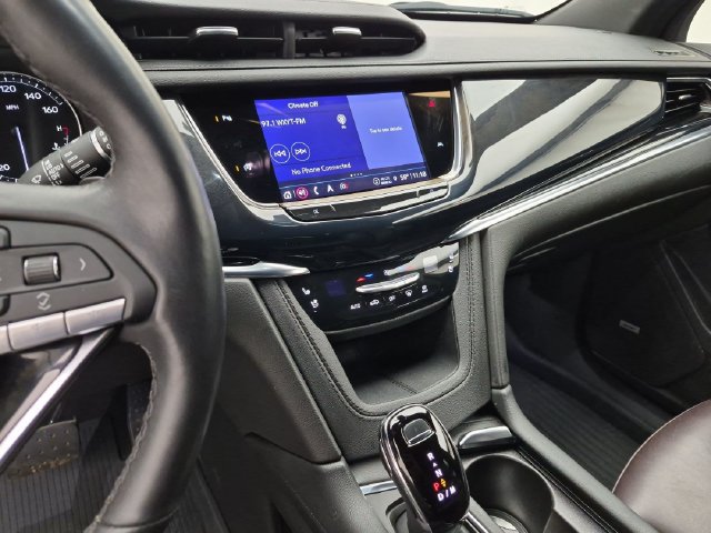 Certified 2024 Cadillac XT6 Premium Luxury w/ LPO, Floor Liner Package AWD/4WD image 14