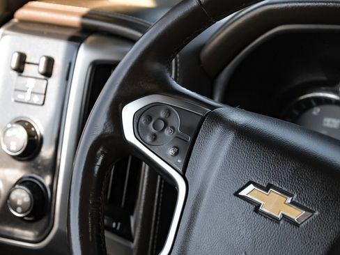 Used 2017 Chevrolet Silverado 2500 LTZ w/ Duramax Plus Package image 23