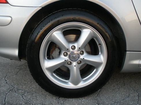 Used 2003 Mercedes-Benz SLK 320 image 38