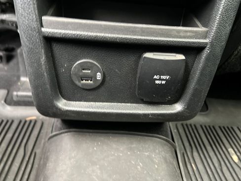 Used 2022 Ford Edge SEL w/ Convenience Package image 15