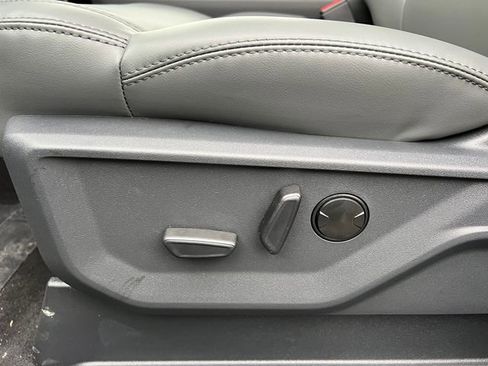 New 2026 Ford Expedition Max Active image 15