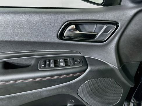 Used 2025 Dodge Durango GT w/ Blacktop Package RWD image 15
