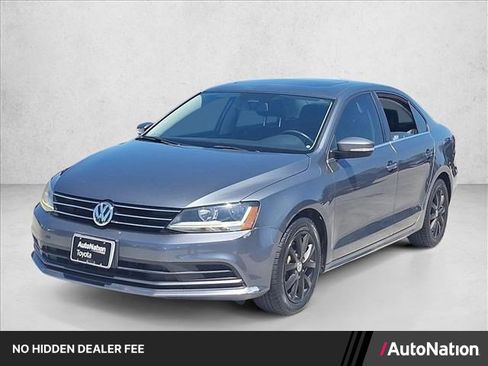 Used 2017 Volkswagen Jetta SE FWD image 1