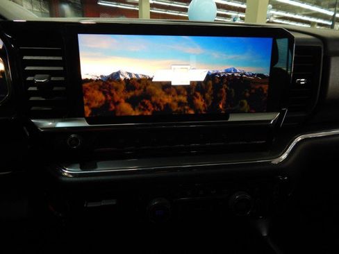 Used 2025 Chevrolet Silverado 2500 High Country w/ High Country Premium Package image 27