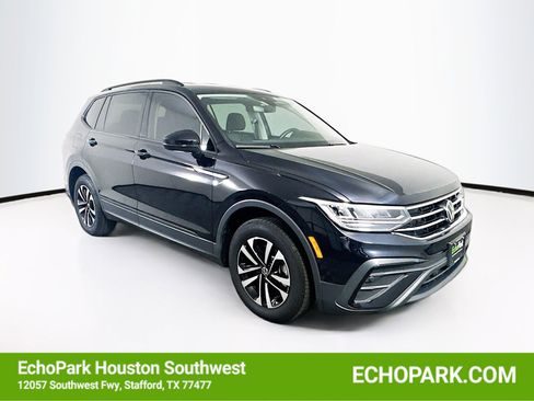 Used 2024 Volkswagen Tiguan S image 1