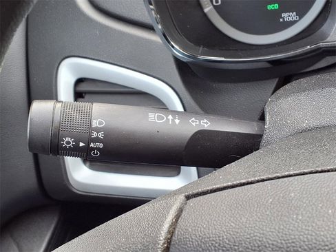 Used 2017 GMC Terrain SLE image 16