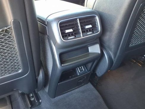 Used 2020 Mercedes-Benz GLE 350 4MATIC image 15