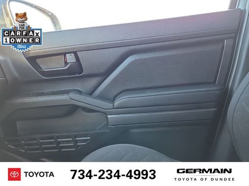 Used 2025 Toyota Tacoma SR5 image 29