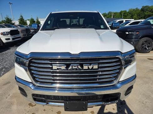 Used 2025 RAM 1500 Laramie AWD/4WD image 23