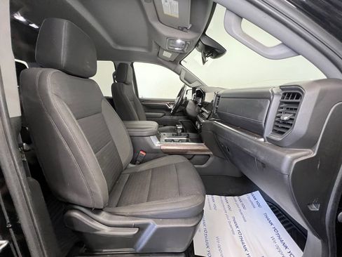 Used 2023 Chevrolet Silverado 1500 RST image 9