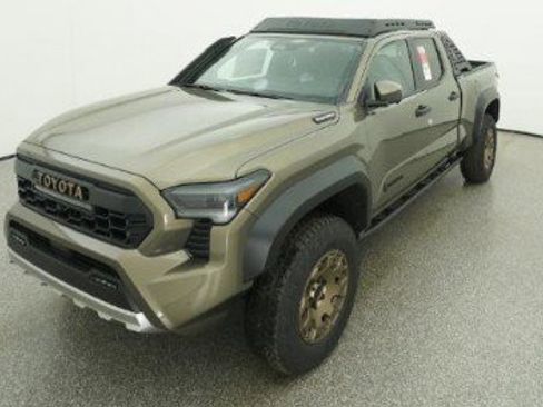 New 2025 Toyota Tacoma Trailhunter AWD/4WD image 5