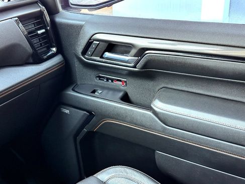 Used 2024 GMC Sierra 1500 AT4 w/ Technology Package AWD/4WD image 28