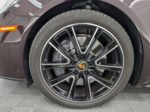 Used 2023 Porsche Panamera 4 image 17