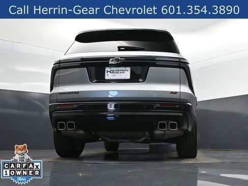 Used 2024 Chevrolet Traverse RS image 41
