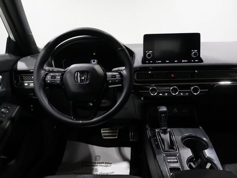 Used 2023 Honda Civic Sport image 17