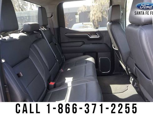 Used 2024 GMC Sierra 1500 SLT image 28
