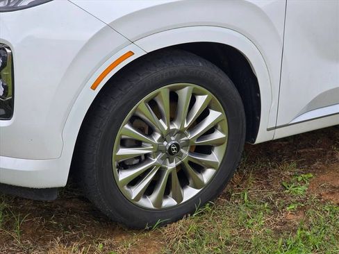 Used 2020 Hyundai Palisade Limited FWD image 19