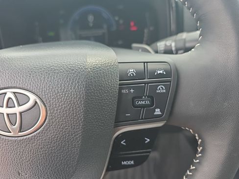 Used 2026 Toyota Camry SE w/ Multimedia Upgrade Package FWD image 19