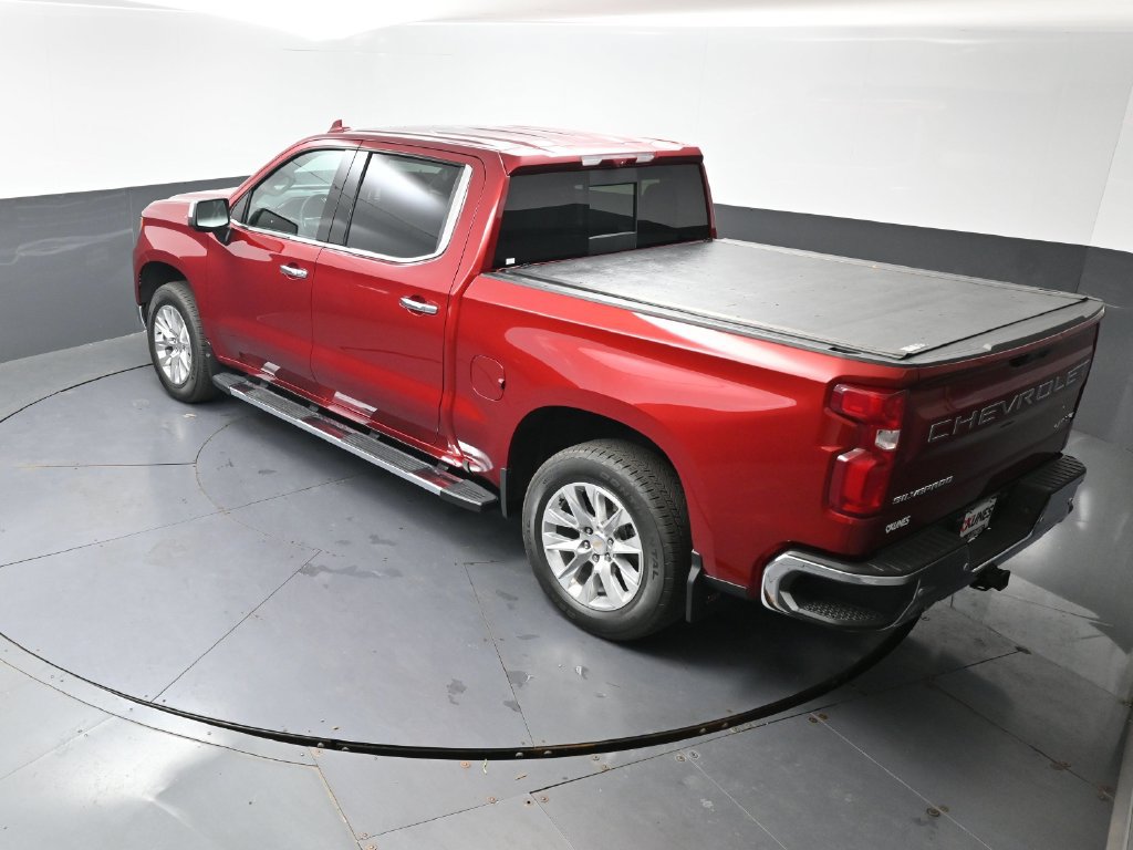 Used 2025 Chevrolet Silverado 1500 LTZ AWD/4WD image 47