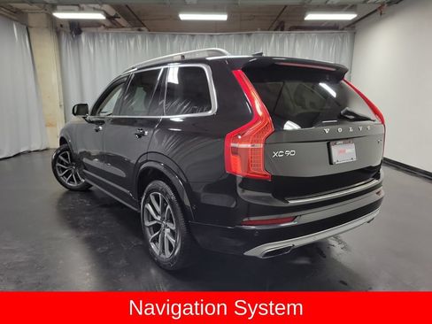 Used 2017 Volvo XC90 T6 Momentum w/ Vision Package AWD/4WD image 7